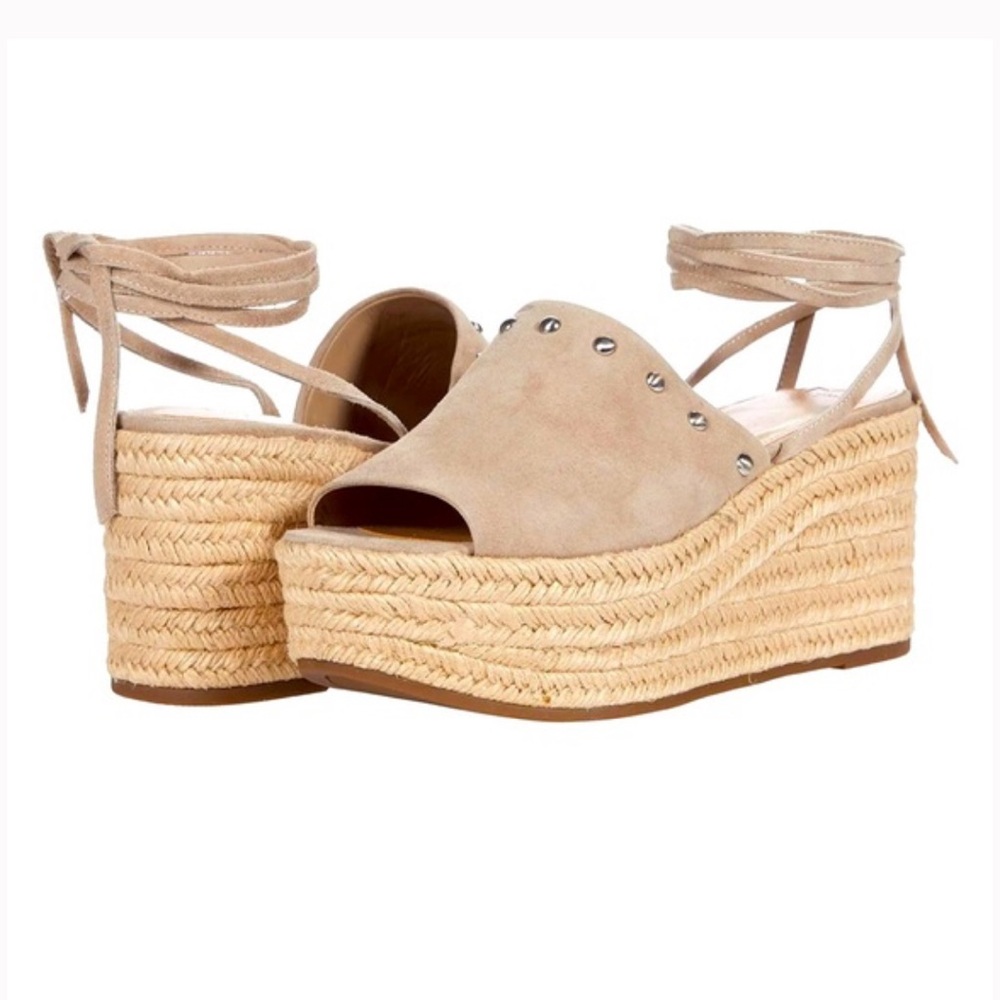 Marc Fisher Wedges 6.5